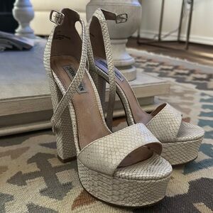 Steve Madden Gonzo Platform in Snakeskin